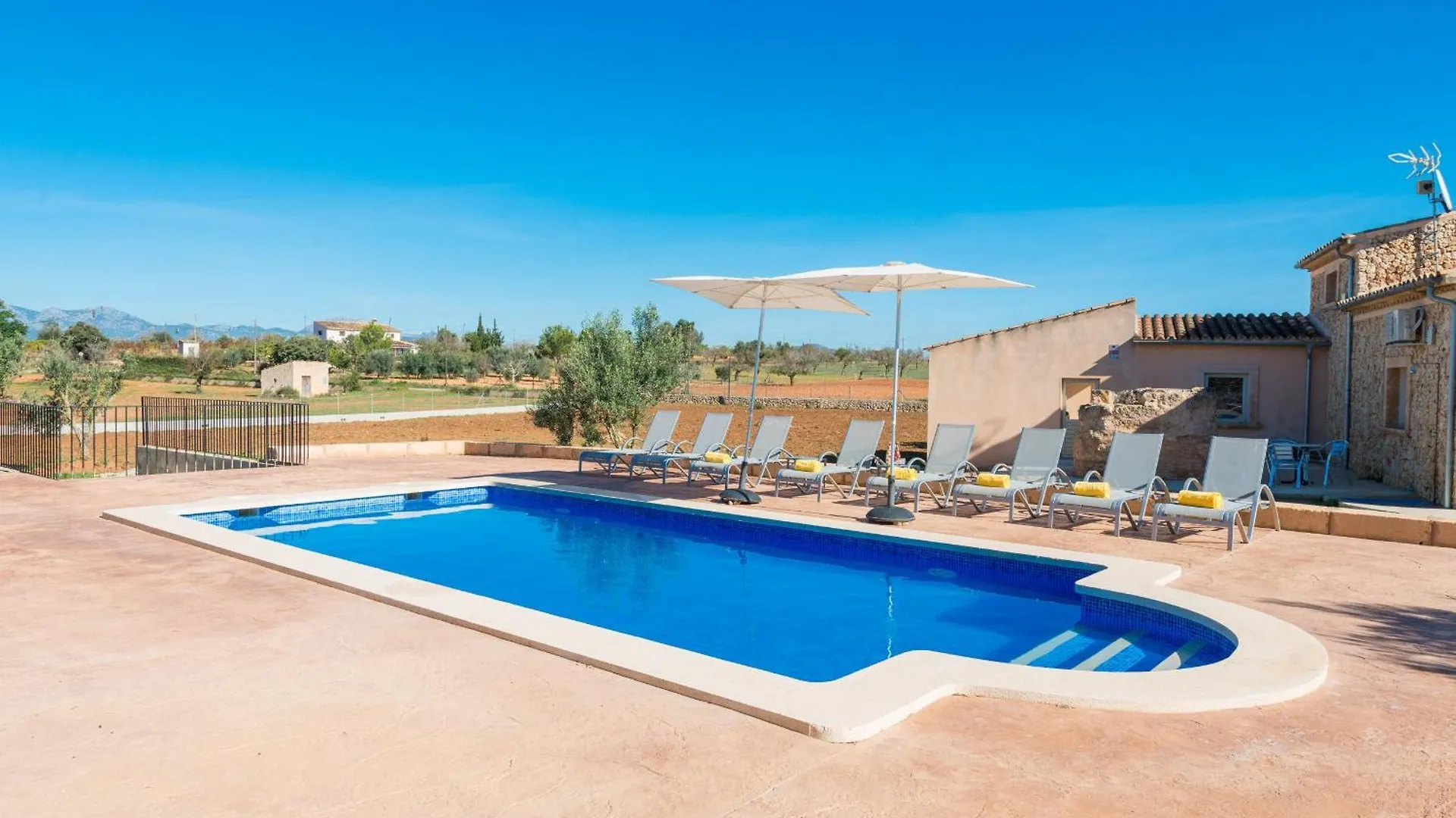 Летний дом Finca Can Brivo By Mallorca Villa Selection Сенсельес